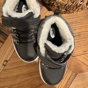 Cozy Black Kids Boots with Faux Fur Lining